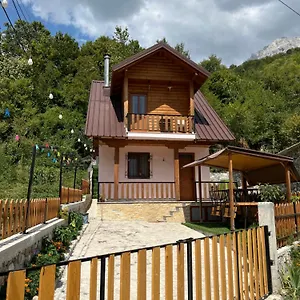 Pensión Shtepiza, Theth